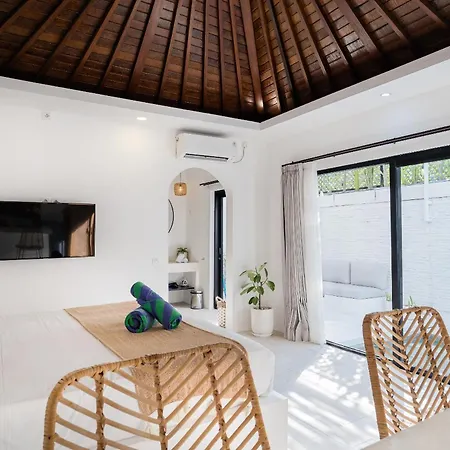 Villa Lotus - Close To Wanderlust Crossfit, Bali Mma And Soma Fight Club